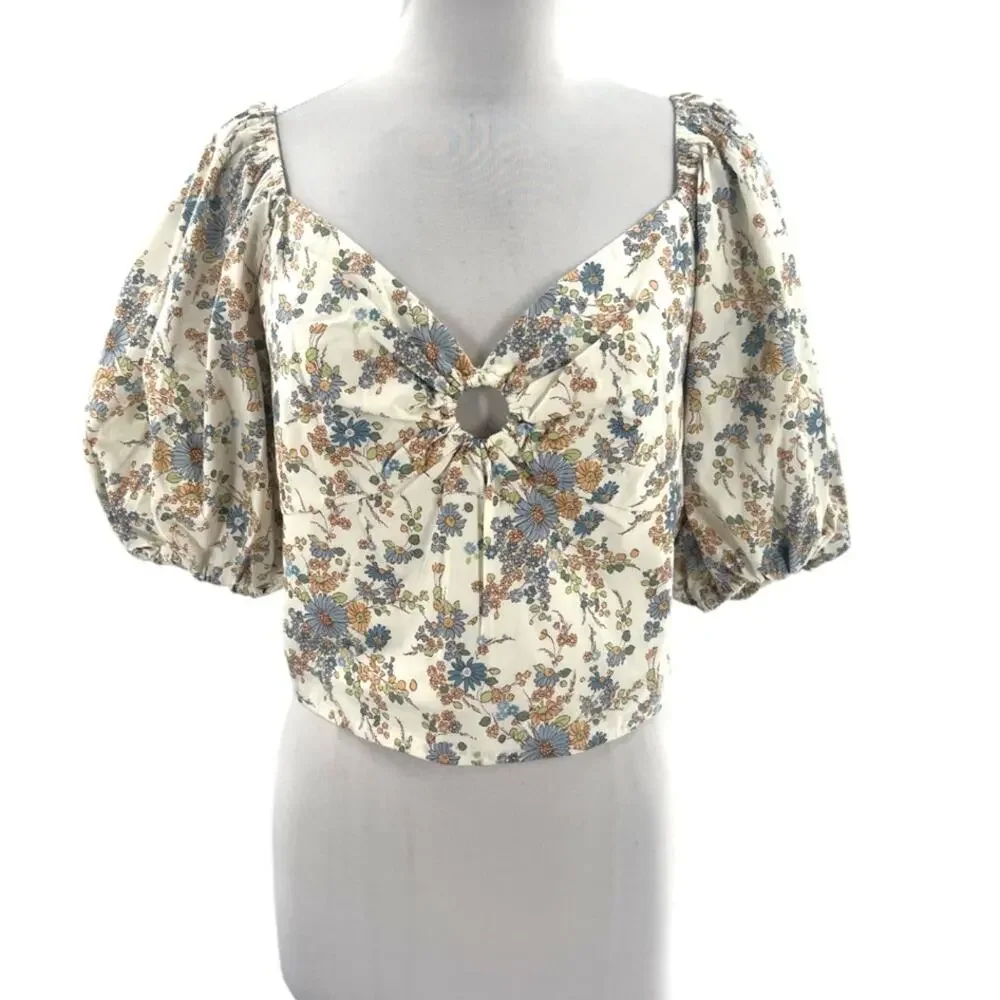 NWT Abercrombie &‎ Fitch floral puff sleeve crop top sz L